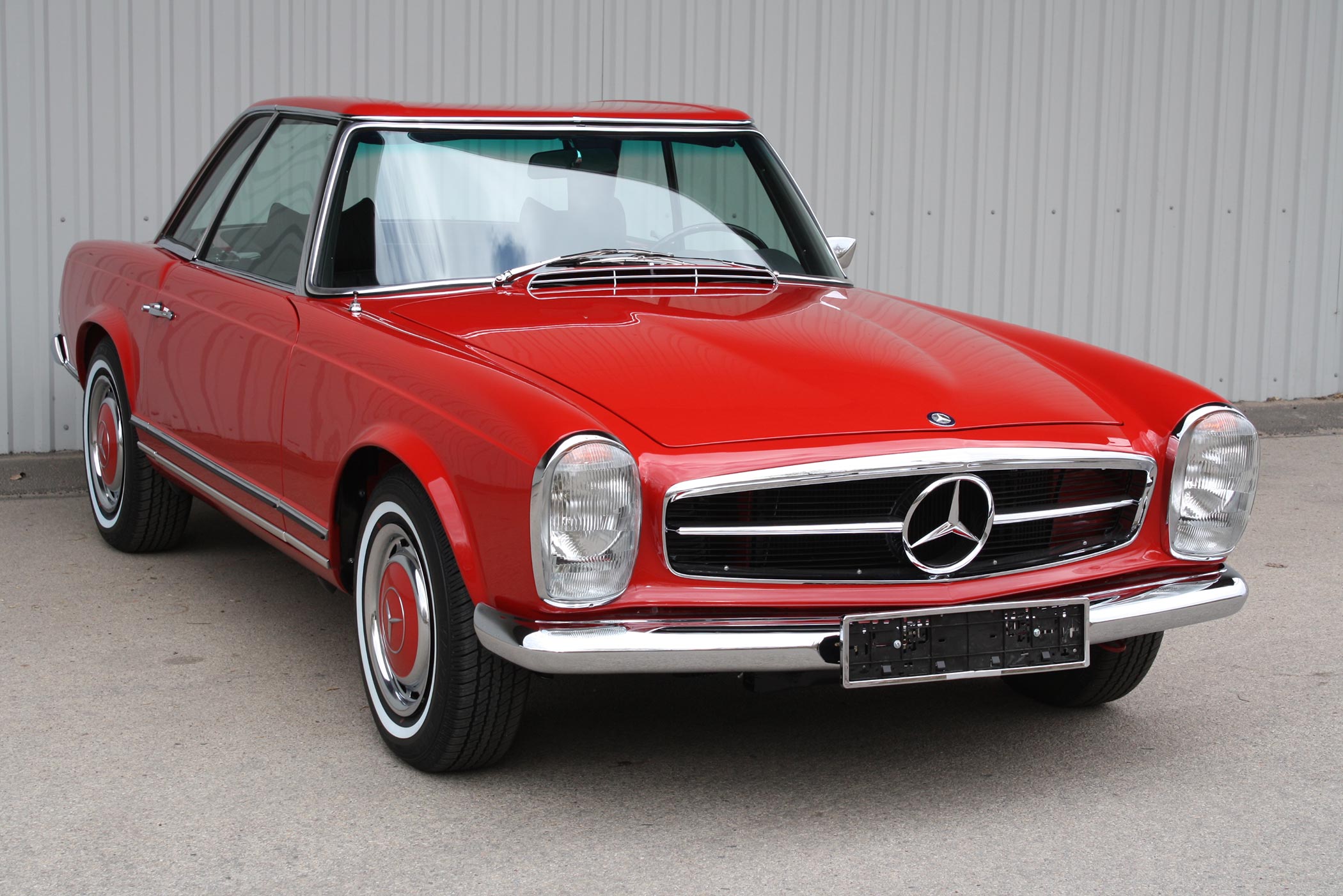 Mercedes Benz 280 SL w113 automatic 1970