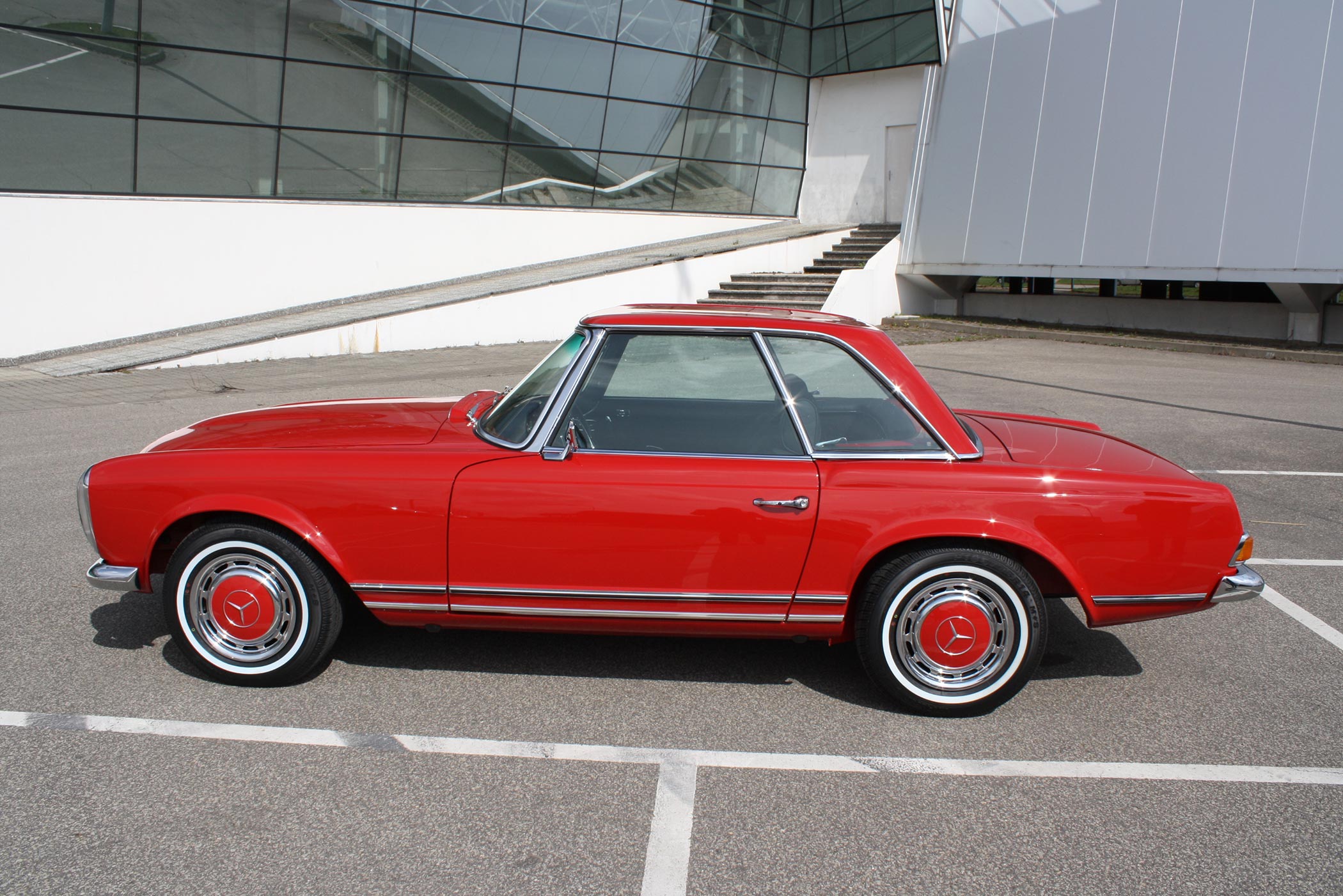 Mercedes Benz 280 SL w113 automatic 1970