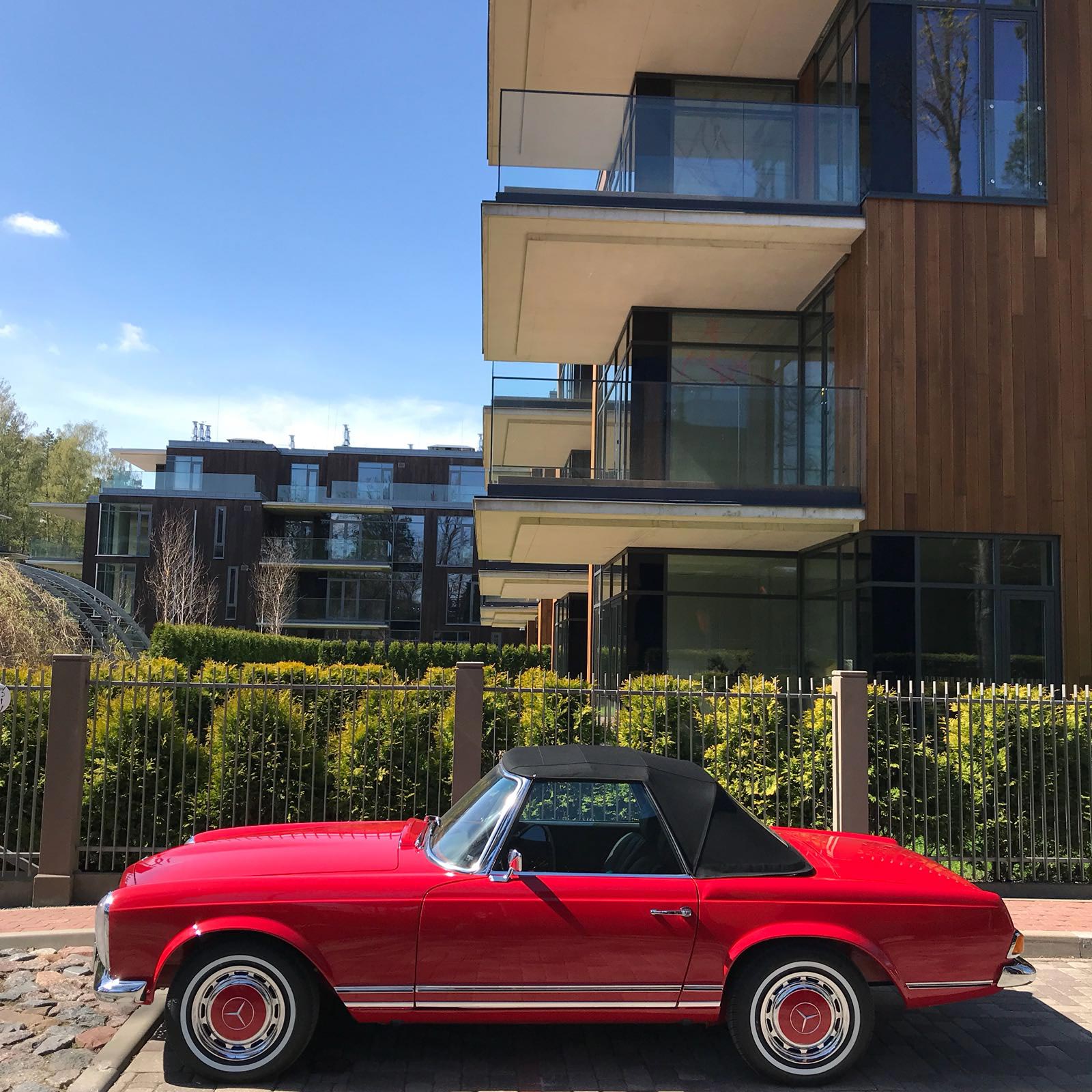 Mercedes Benz 280 SL w113 automatic 1970