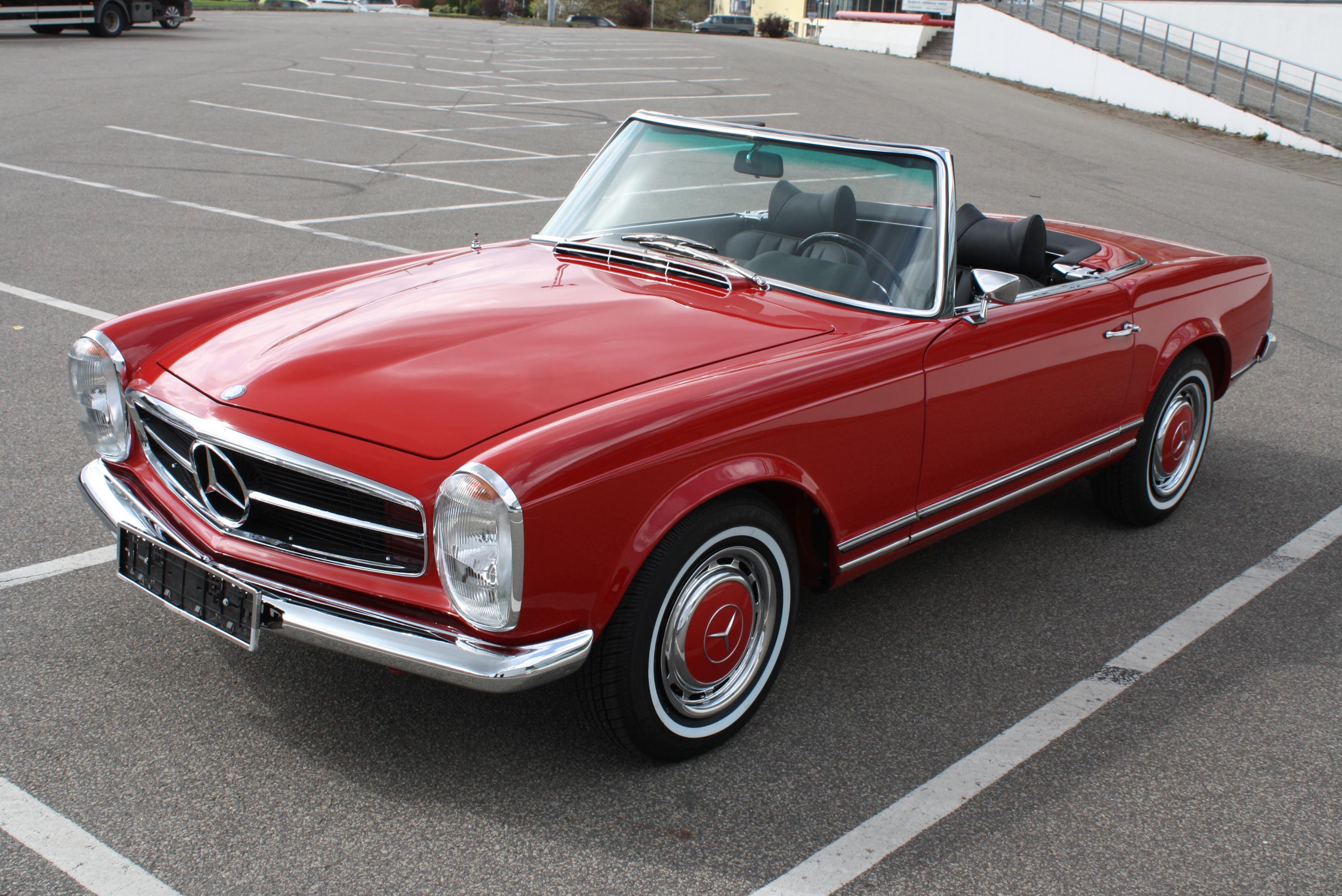 Mercedes Benz 280 SL w113 automatic 1970