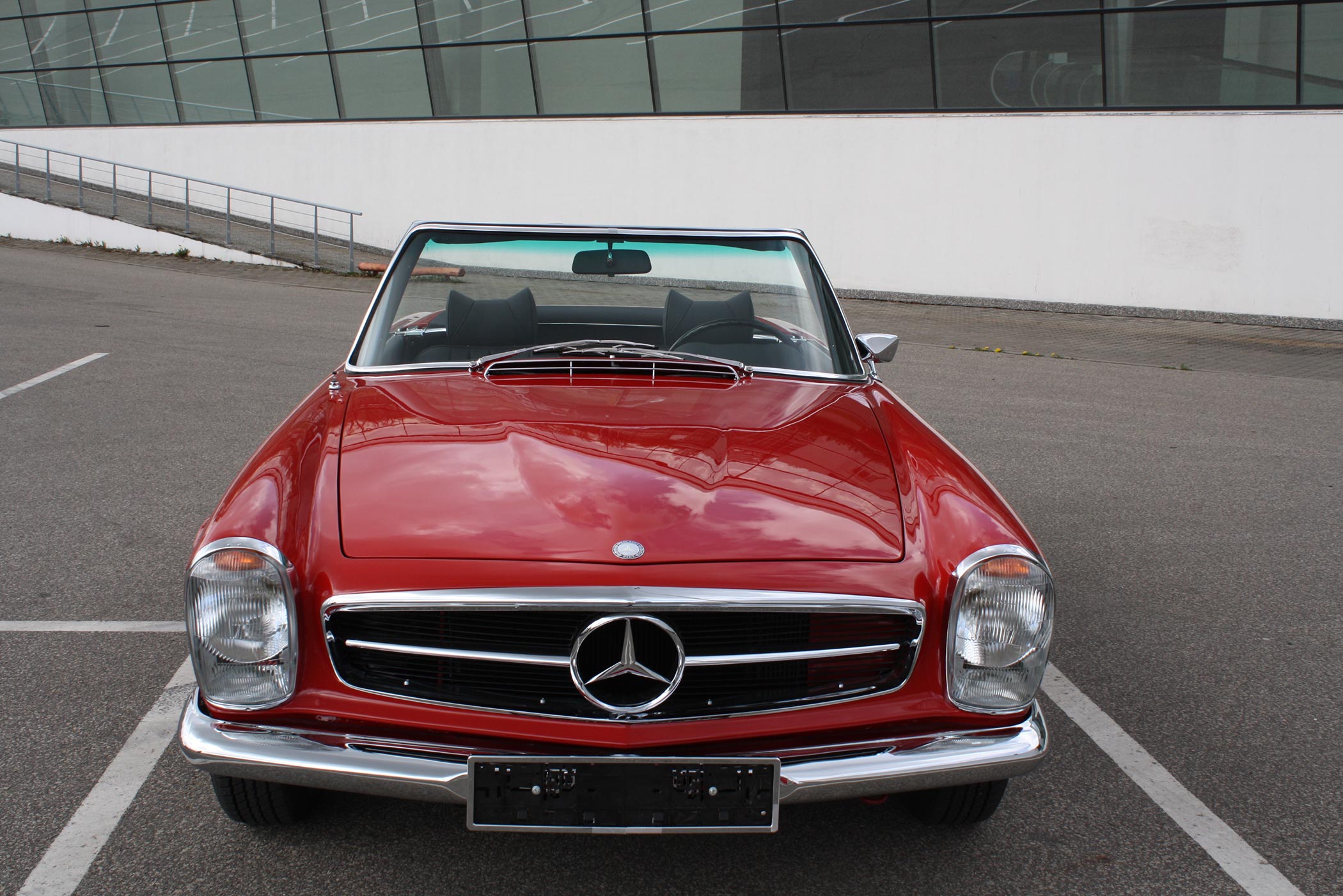 Mercedes Benz 280 SL w113 automatic 1970